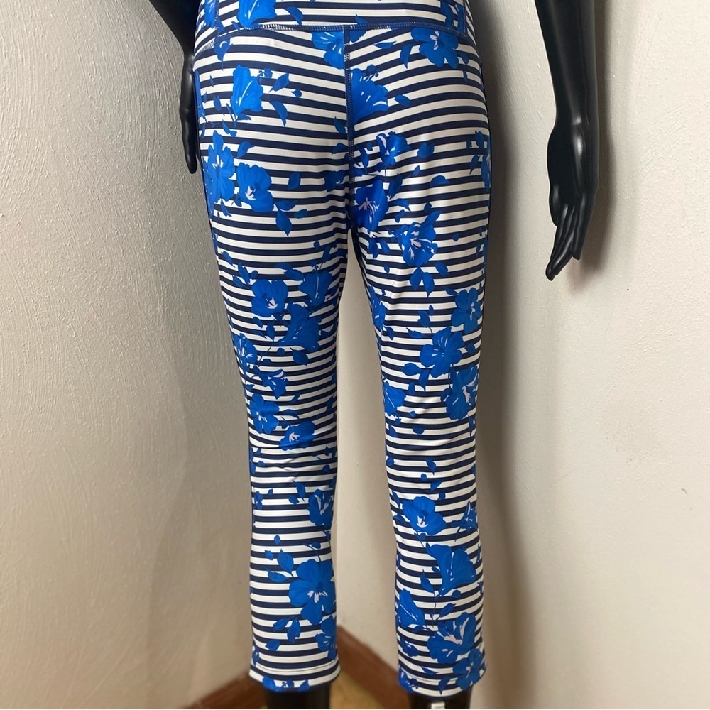 Kate Spade Floral Crop Leggings. Blue White stripes Sz M - Picture 13 of 16